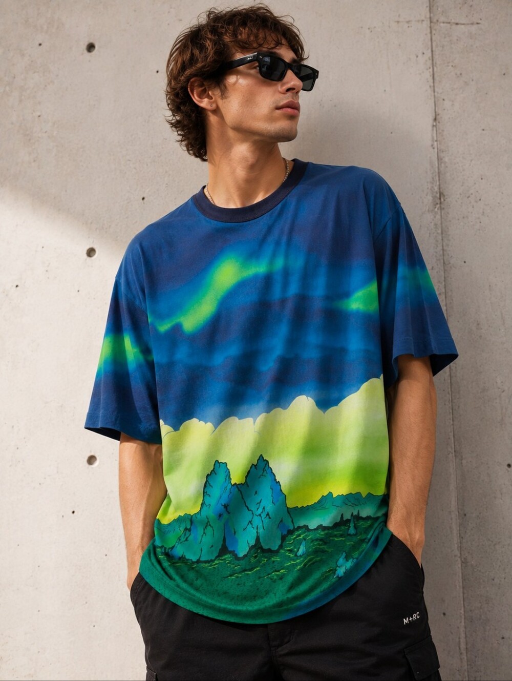 Marc by Marc Jacobs Graphic Landscape Aurora Print T Shirt NWT Large 100% Cotton
